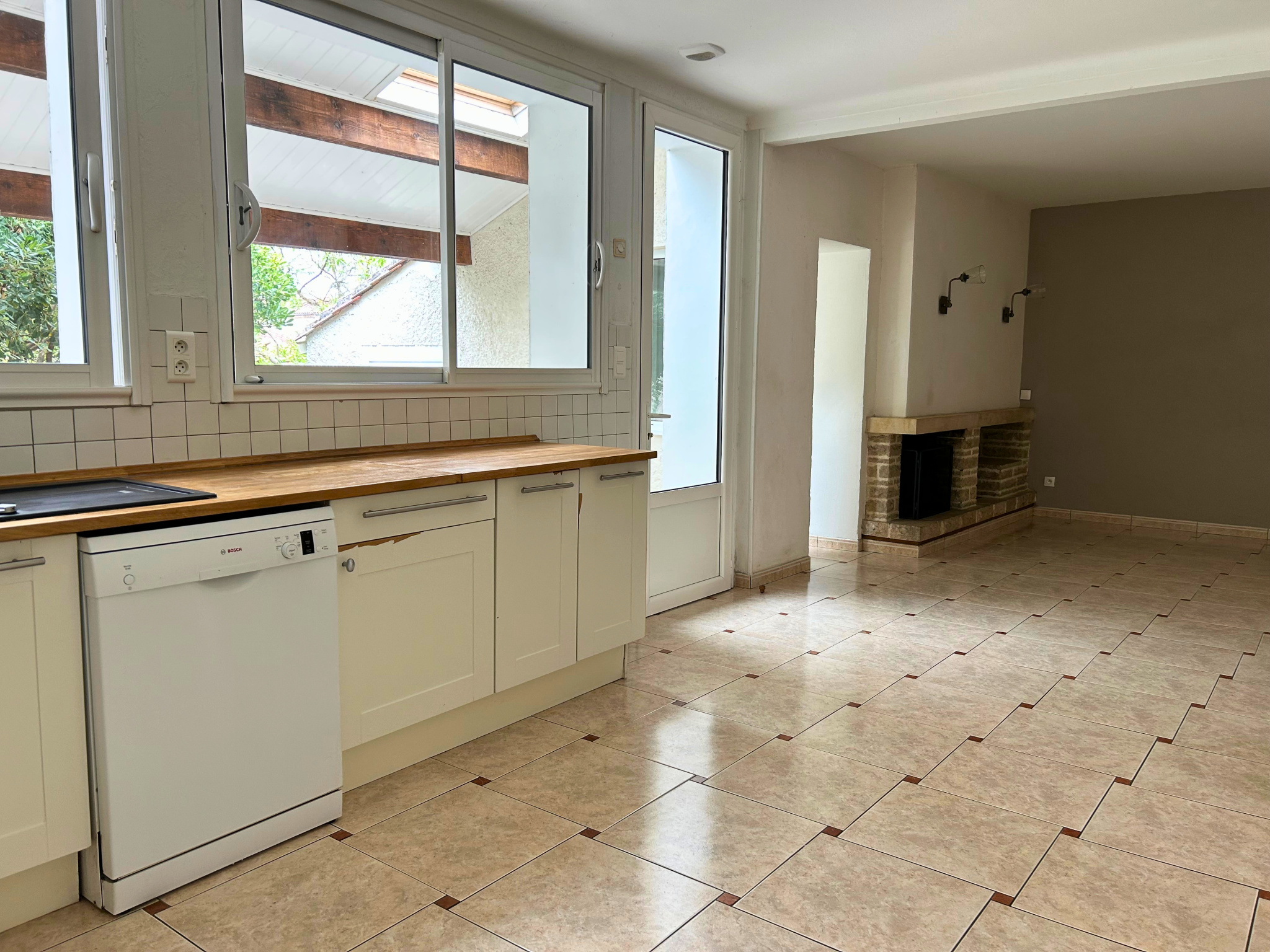 Maison à vendre à Cognac, 95 m², 4 pièces – photo 3 sur 17
