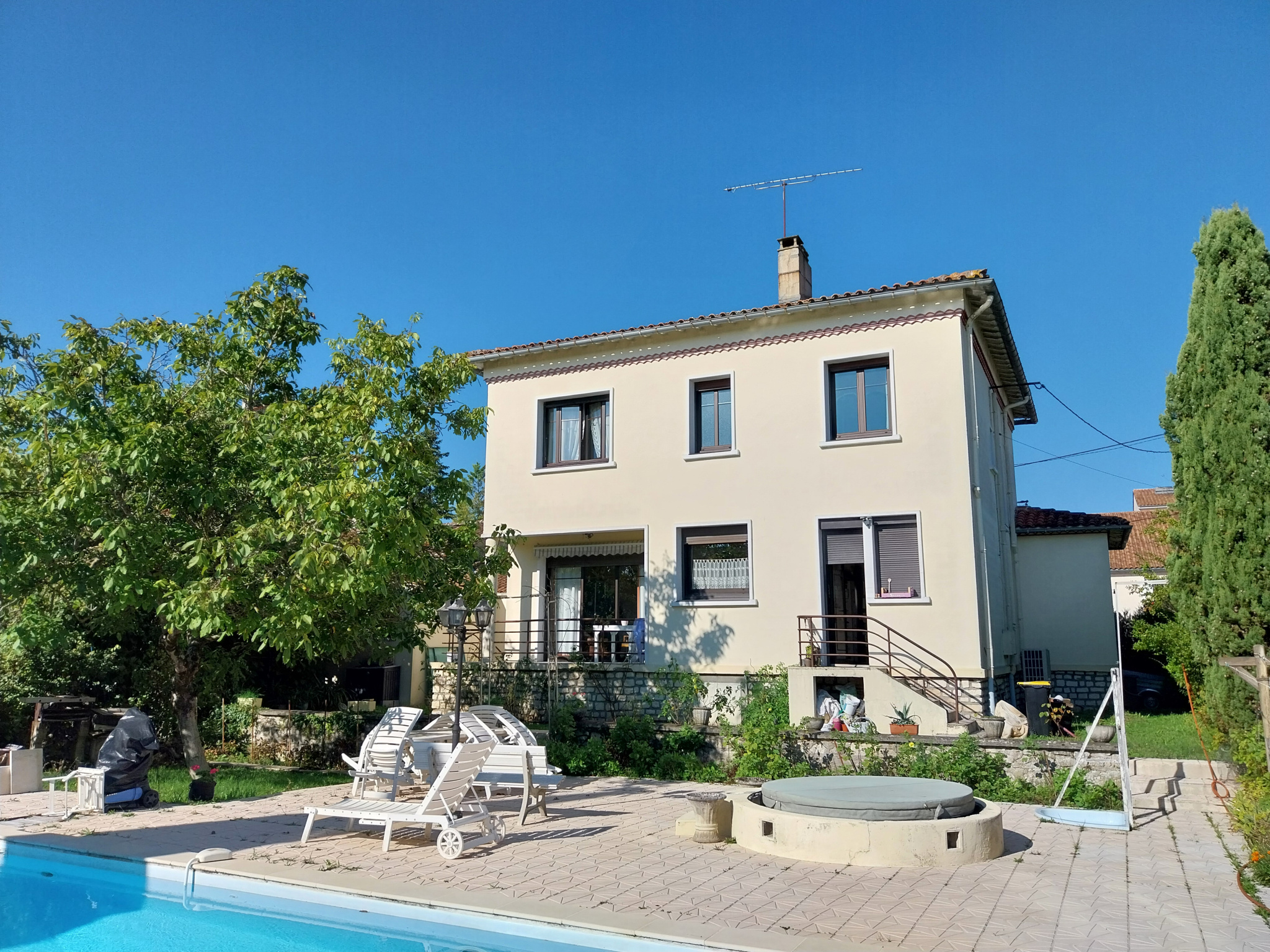 Agence immobilière de BOISSON IMMOBILIER